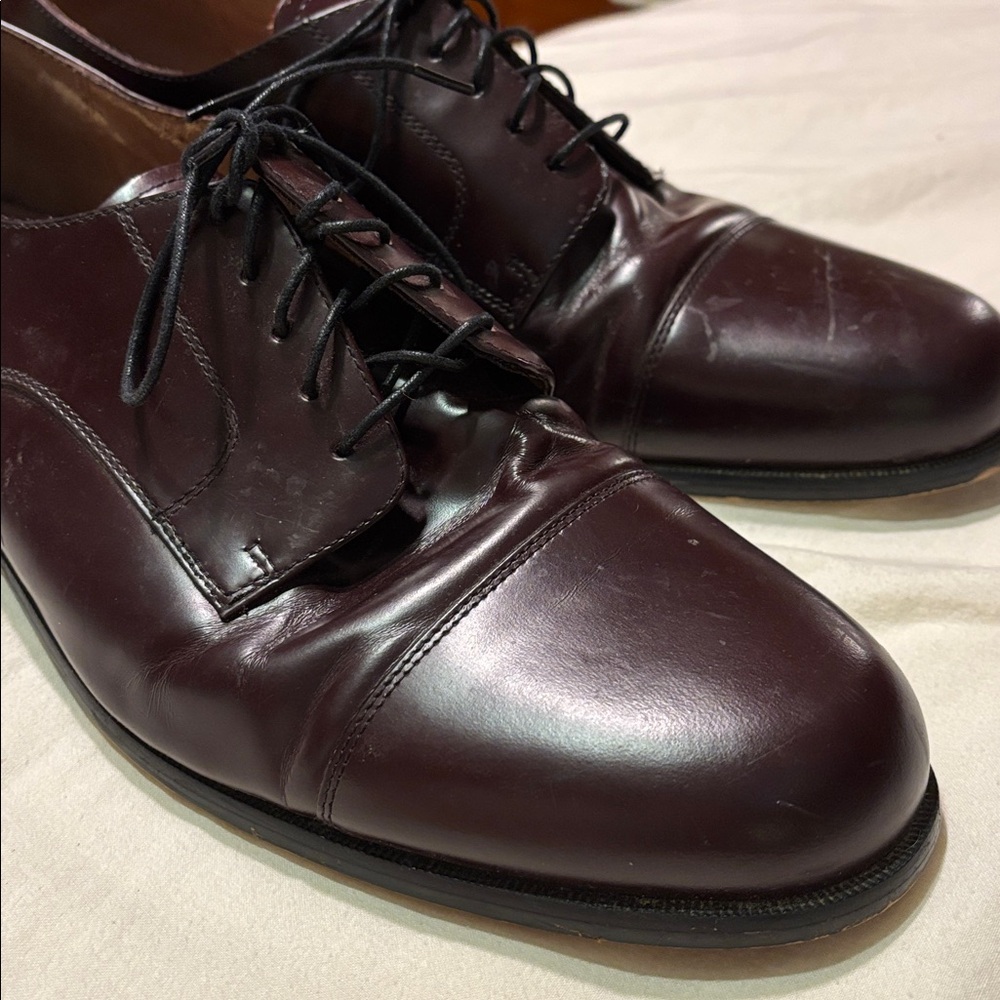 Classic Brown / burgundy BOSTONIAN Leather Men's Dress Shoes sz 13. GUC
